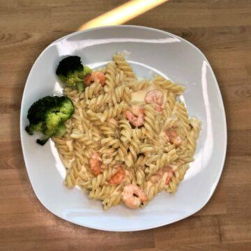 Instant pot shrimp alfredo